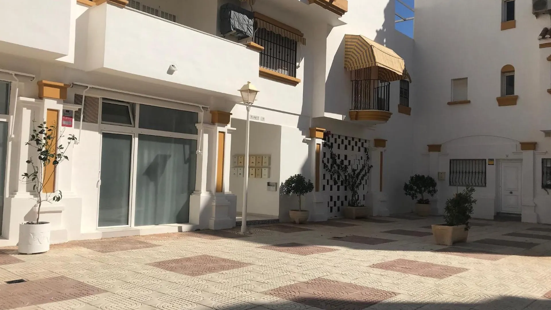 Balcon Al Mediterraneo. Roquetas De Mar. Apartamento 2 Dormitorios 0*,  Spanje