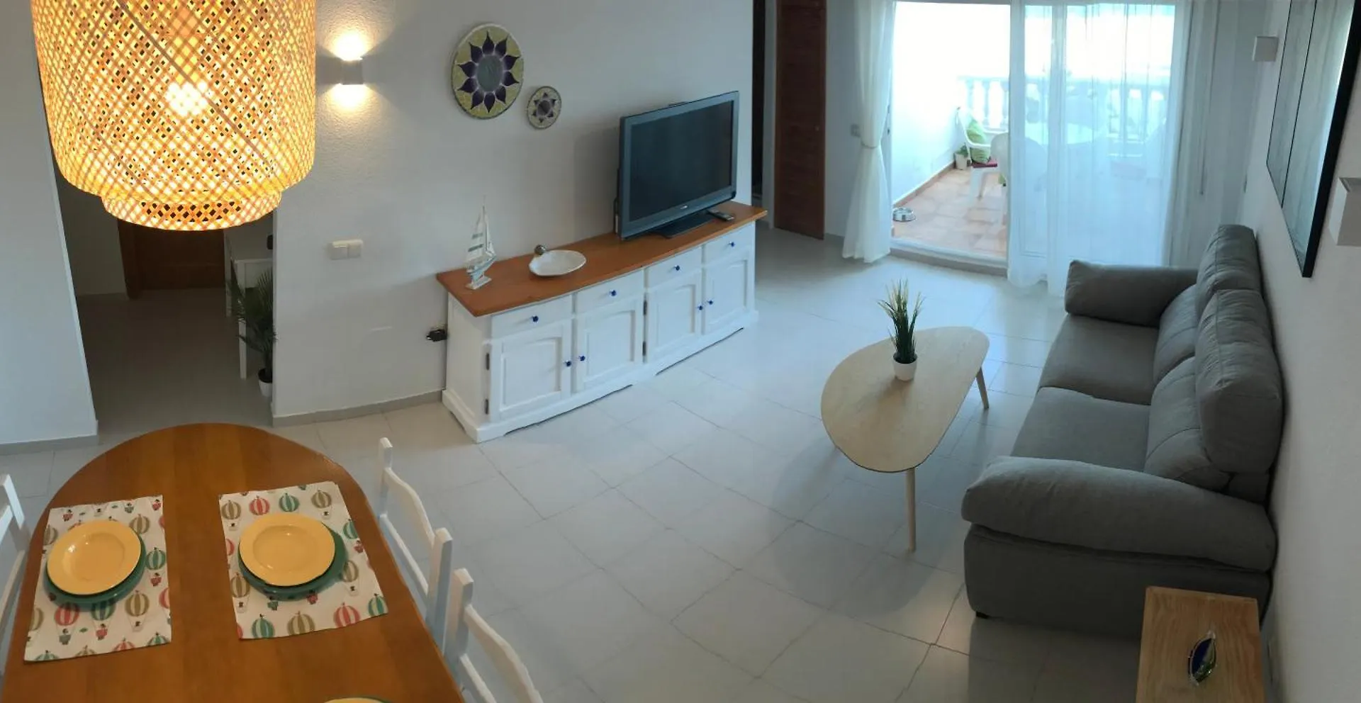 Balcon Al Mediterraneo. Roquetas De Mar. Apartamento 2 Dormitorios